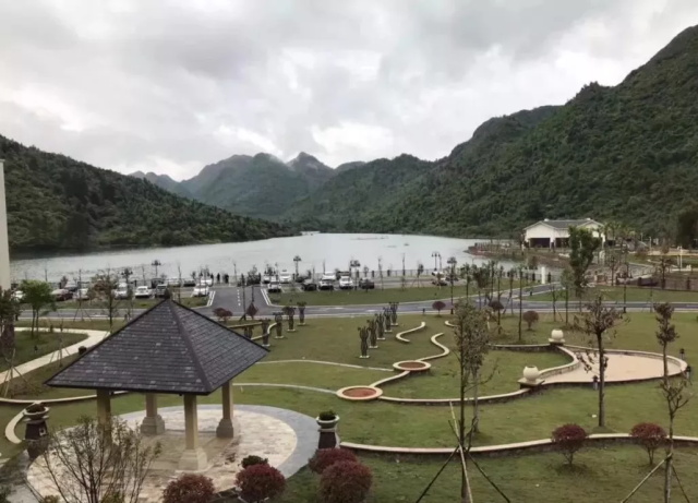 乳源蓝山源岭南东方温泉度假区